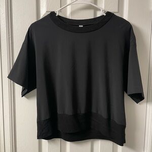 Cropped athleta shirt